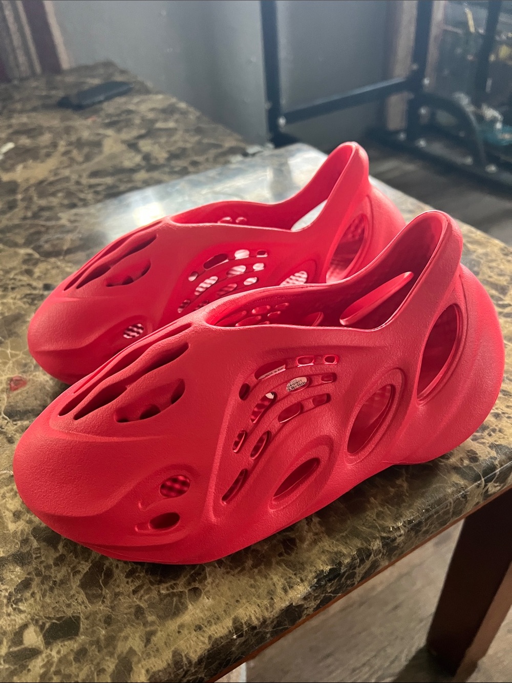Adidas Yeezy Foam RNNR  in red